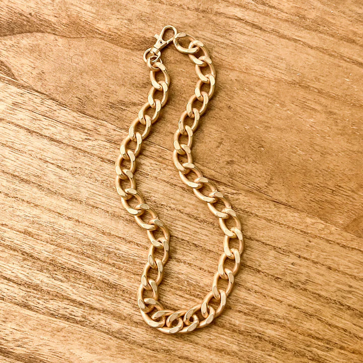 VIRTUE Curb Chain Choker