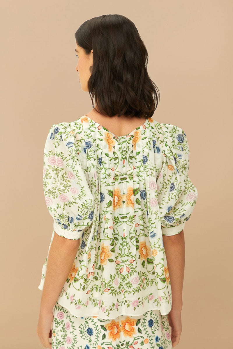 FARM RIO folk floral off-white scoop neck short sleeve blouse