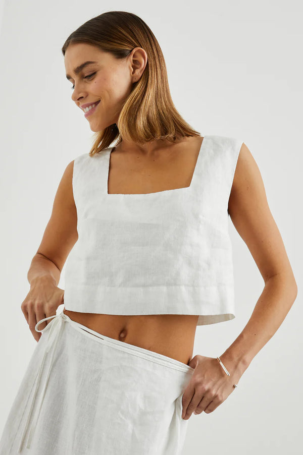 Rails Resort Akira top