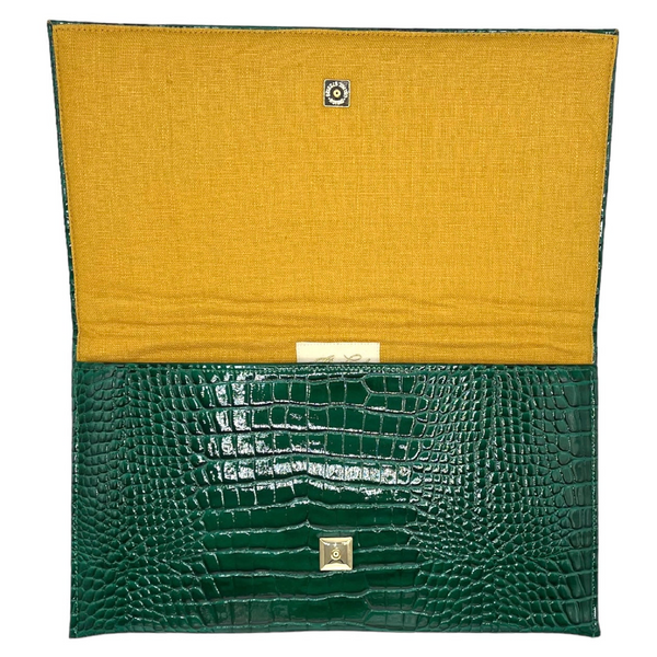 Garland Ivy Clutch