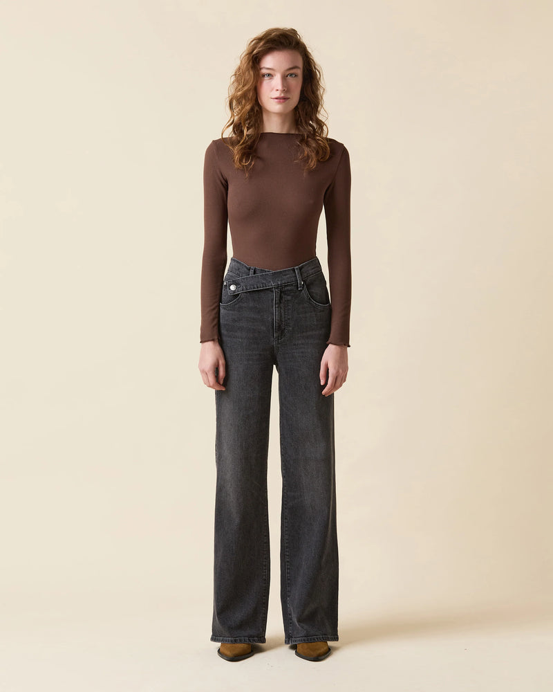 LE JEAN Cinched Waist Slim