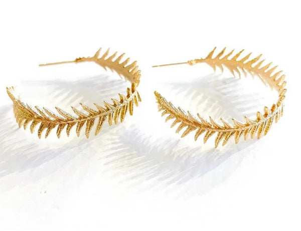 VIRTUE Laurel Leaf Hoop Earring