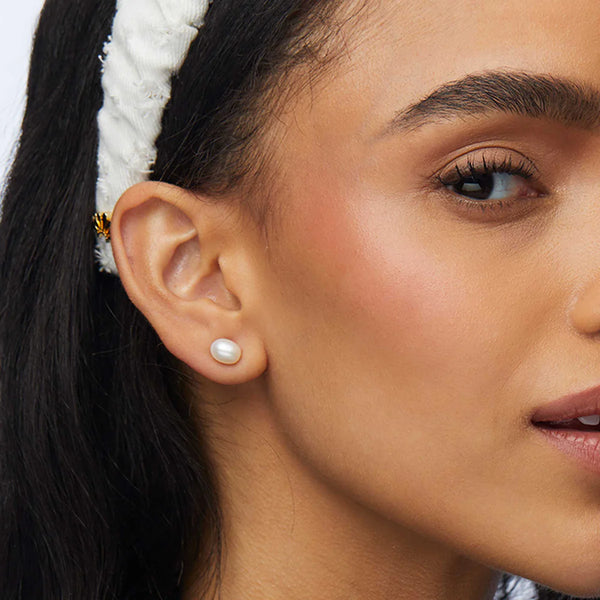 Lele Sadoughi FRESHWATER PEARL STUD