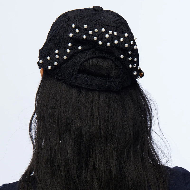 Lele Sadoughi JET LACE BOW EMBELLISHED BASEBALL CAP