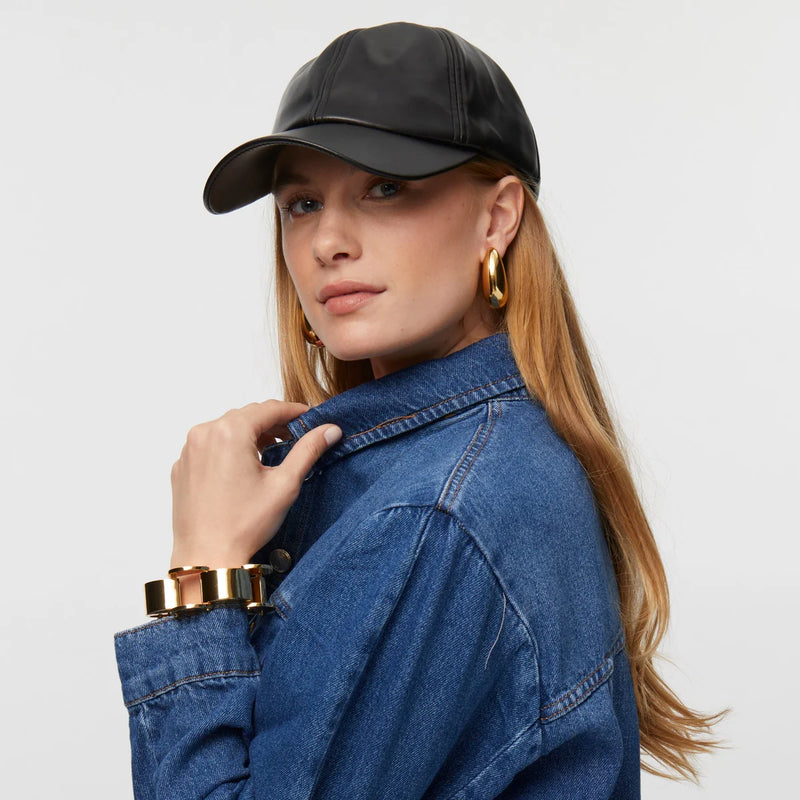 Lele Sadoughi BLACK FAUX LEATHER BASEBALL CAP